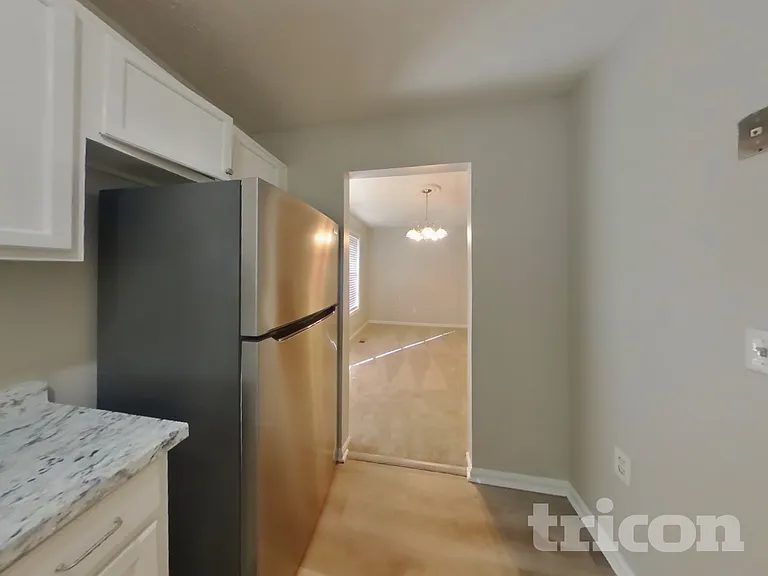 204 Campbell Dr — Photo 5