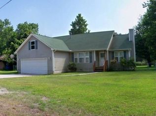 96 Cooper Ln, Wanchese, NC 27981