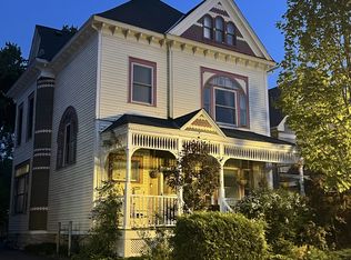 826 Selby Ave, Saint Paul, MN 55104