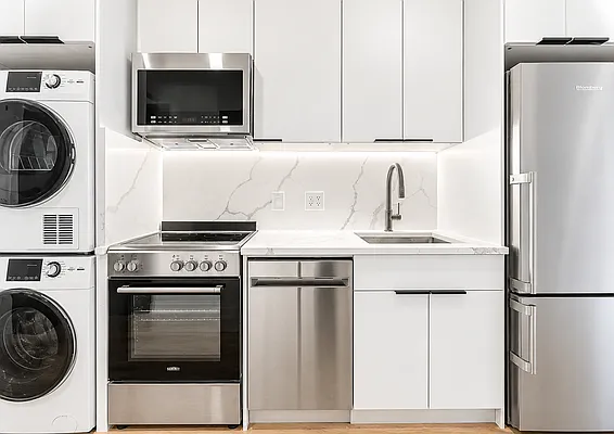 Kitchen, photo 1