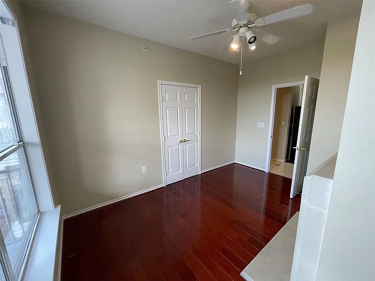 2400 McCue Rd #430 — Photo 15