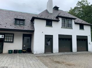 1350 Larger Cross Rd, Far Hills, NJ 07931