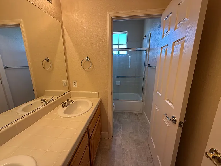 3389 Bonaire Rd — Photo 12