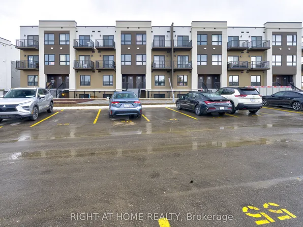 25 Palace St, Kitchener, ON