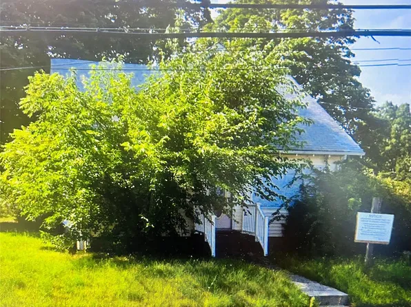 532 Albany ave, Amityville, NY 11701