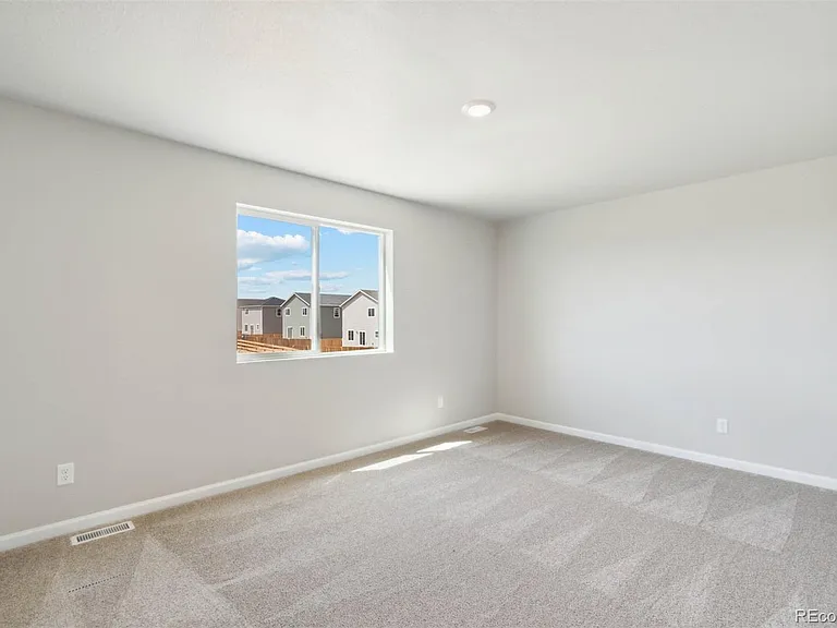 7415 E Big Thompson Cir — Photo 11