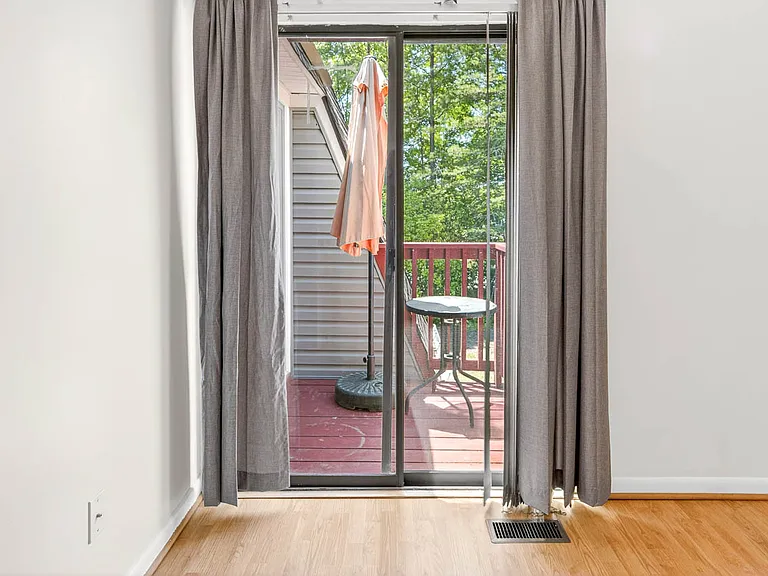 208 Finley Forest Dr — Photo 27