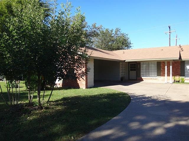 1st image of 8104 Exmoor Dr #A