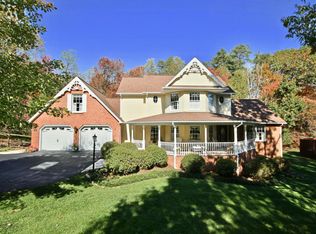 165 Forest Dr, Salem, VA 24153