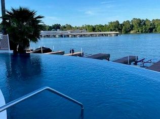168 Lake Point Blvd UNIT A101, Montgomery, TX 77356