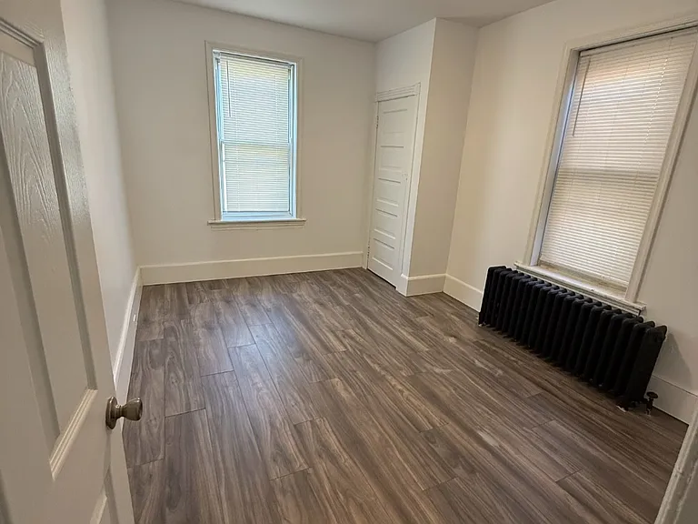731 E Cornwall St — Photo 9