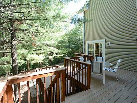 Private Deck
