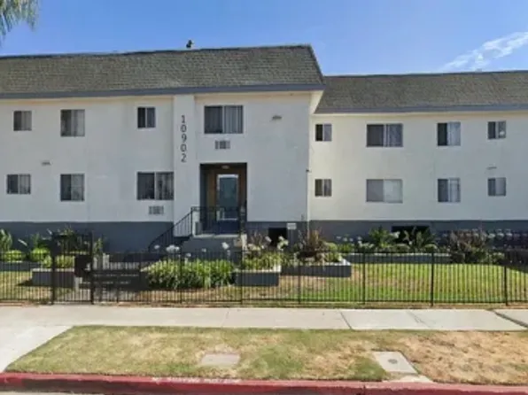 10902 Victory Blvd #23, North Hollywood, CA 91606