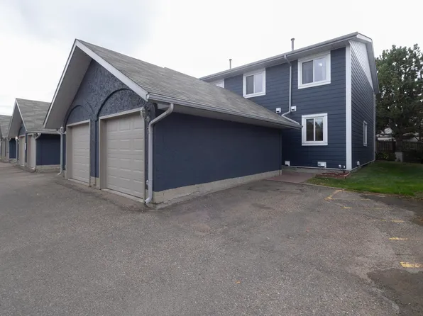 14803 34th St NW #7, Edmonton, AB T5Y 2L3