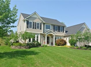 9 Wallingford Rise, Fairport, NY 14450