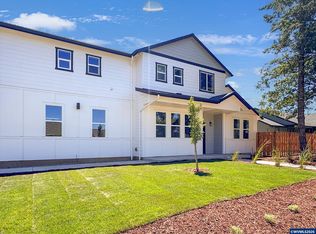1511 11th St, Dallas, OR 97338