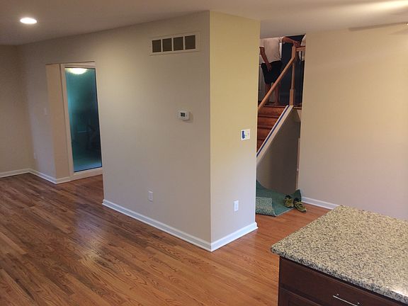 5th image of 2206 Cumberland Dr