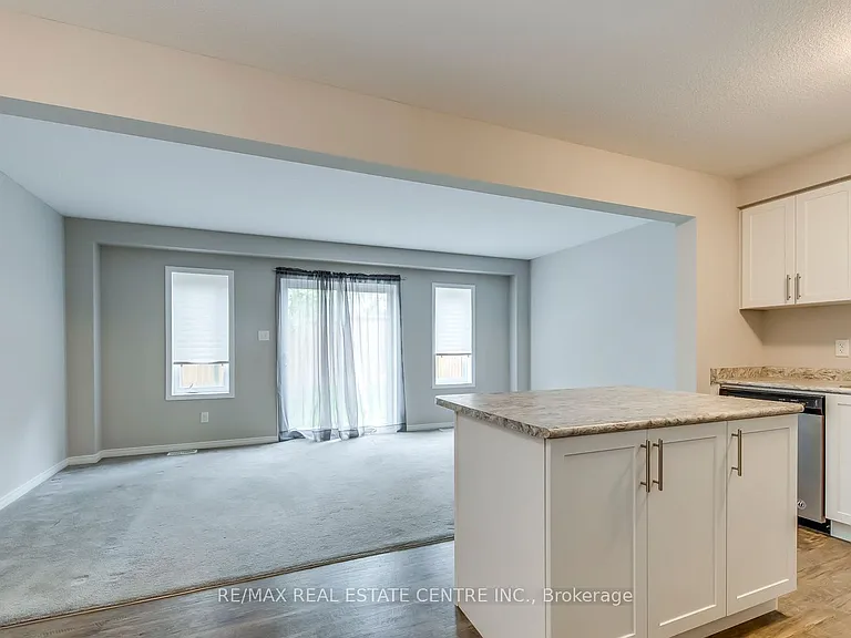 50 Pinnacle Dr #23 — Photo 6