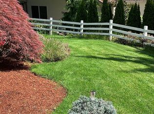 1857 Overview Dr NE, Tacoma, WA 98422