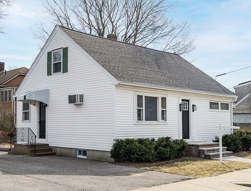 21 Halliday St, Roslindale, MA 02131 Zillow