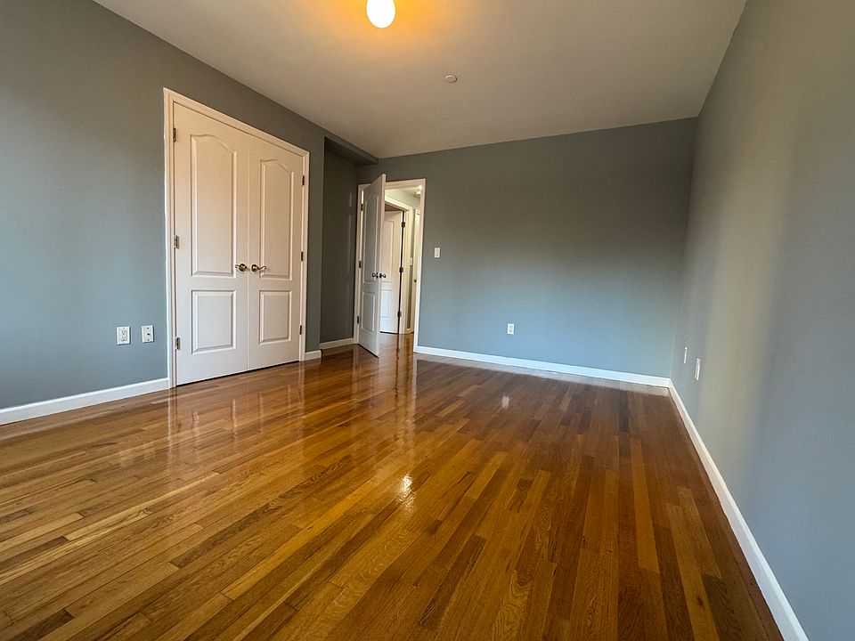 1st image of 3411 Guider Ave #1