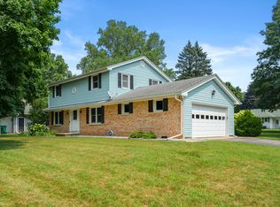 8192 Gull Mnr, Richland, MI 49083