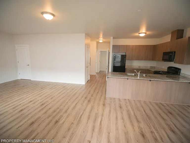 Cedar Ridge Apartments — Photo 12