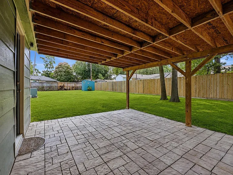 10033 Whiteside Ln — Photo 18