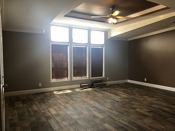 3rd image of 4010 10th St N