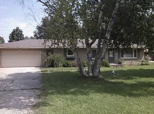 6568 Clover Ln, Jenison, MI 49428