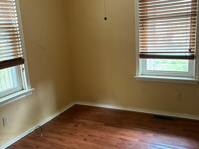 613 E Orange St #1 — Photo 8