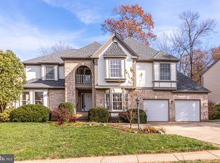 58 Rutherford Cir, Sterling, VA 20165