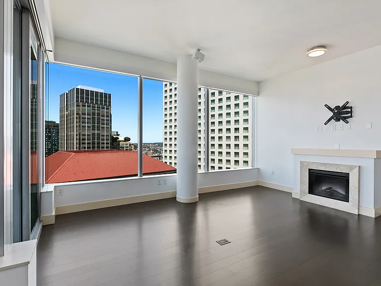 737 Olive Way #2600 — Photo 7