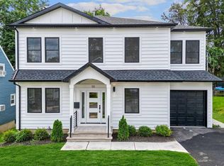 55 Harvey Rd, Clifton, NJ 07012