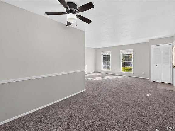 4th image of 3055 Vineyard Ln
