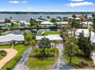 2155 SW Mapp Rd, Palm City, FL 34990