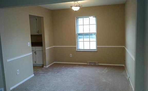 5th image of 3223 Dogwood Dr