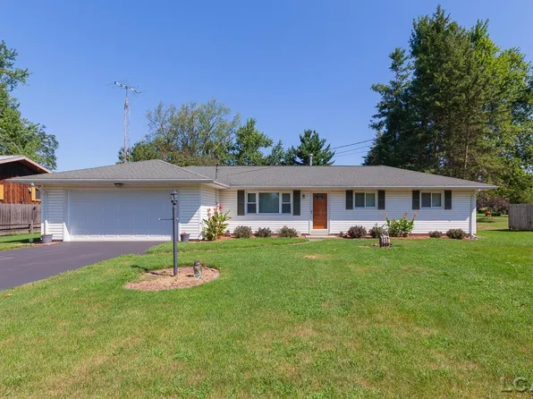 3170 Marvin Dr, Adrian, MI 49221