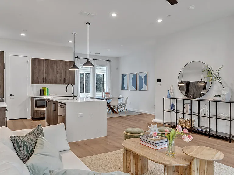 3612 San Jacinto St #101 — Photo 11