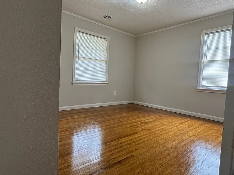 4533 Dunn Ave — Photo 10