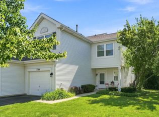 17895 W Braewick Rd, Gurnee, IL 60031