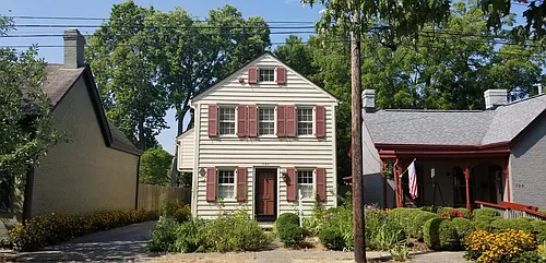 728 W Short St Photo 1