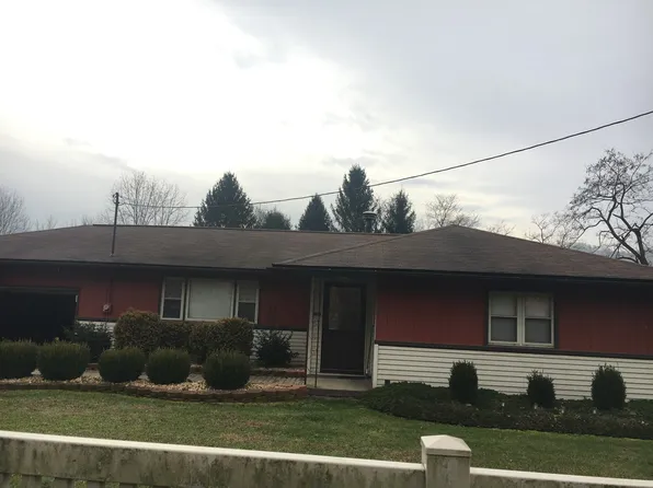 56602 Valley Dr, Shadyside, OH 43947