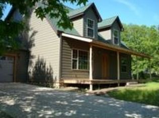 323 Lakeshore Dr, Saint Clair, MO 63077