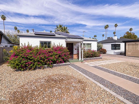 3rd image of 1222 E ALMERIA Road