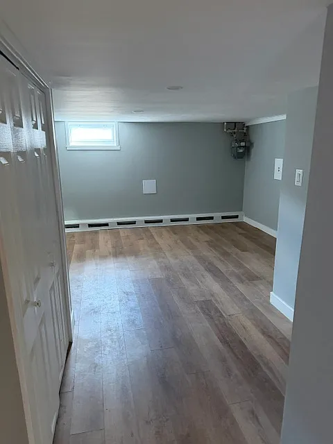 3 bed, 1.5 bath, 1200 sqft, $2,199 — Photo 3