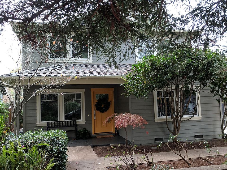 1st image of 203 Santa Margarita Ave