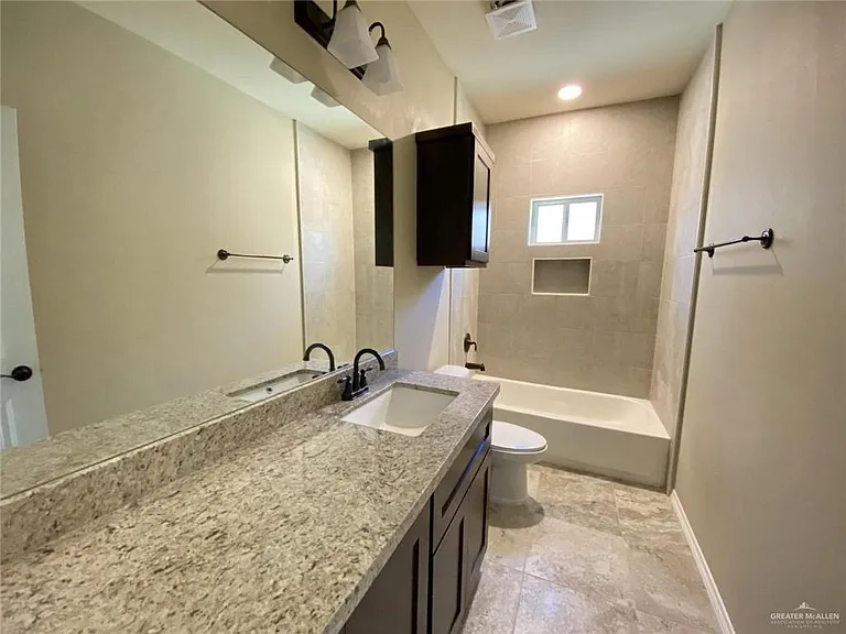 5904 Nightingale Ave #4 — Photo 7