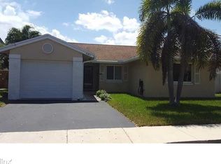 681 Shiloh Ter, Davie, FL 33325