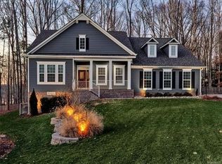 15618 Hidden Falls Dr, Moseley, VA 23120